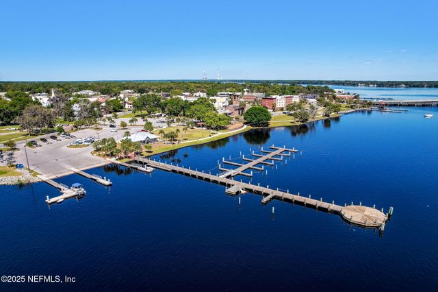 121 HERJA ACRE Lane, Palatka, FL 32177