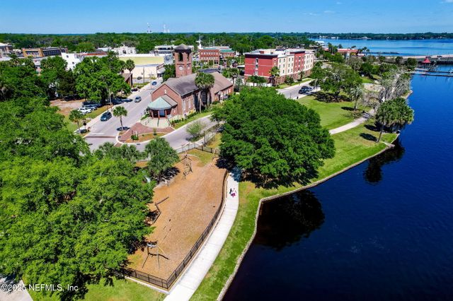 121 HERJA ACRE Lane, Palatka, FL 32177