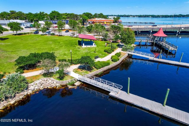 121 HERJA ACRE Lane, Palatka, FL 32177