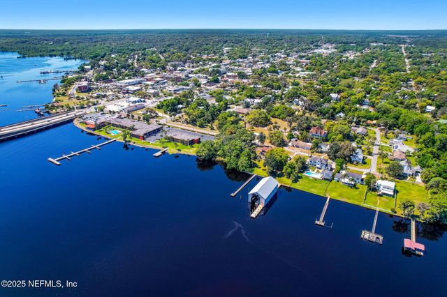 121 HERJA ACRE Lane, Palatka, FL 32177