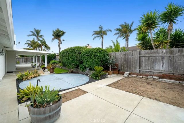 1520 Baden Avenue, Grover Beach, CA 93433