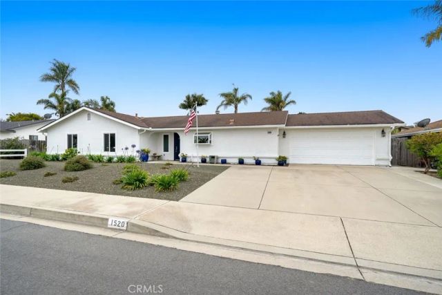 1520 Baden Avenue, Grover Beach, CA 93433