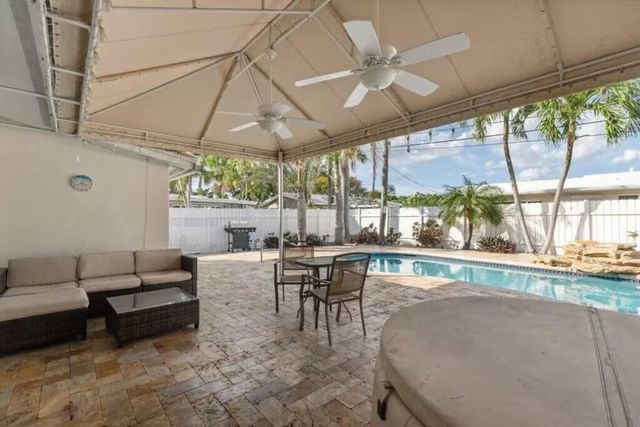 1925 NE 29th Ct, Fort Lauderdale, FL 33306