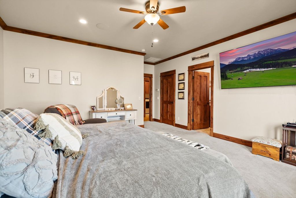 645 W Valley Drive, Kalispell, MT 59901 photo 13