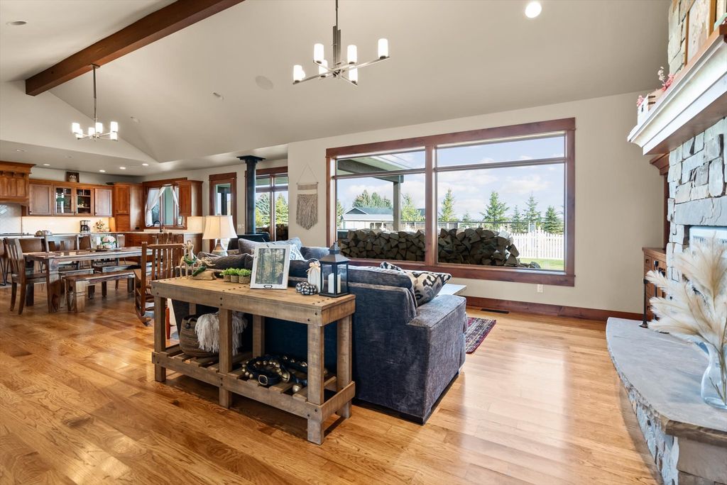 645 W Valley Drive, Kalispell, MT 59901 photo 5