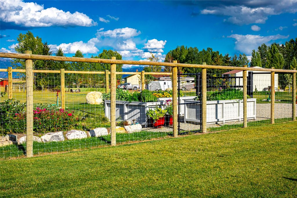 645 W Valley Drive, Kalispell, MT 59901 photo 55