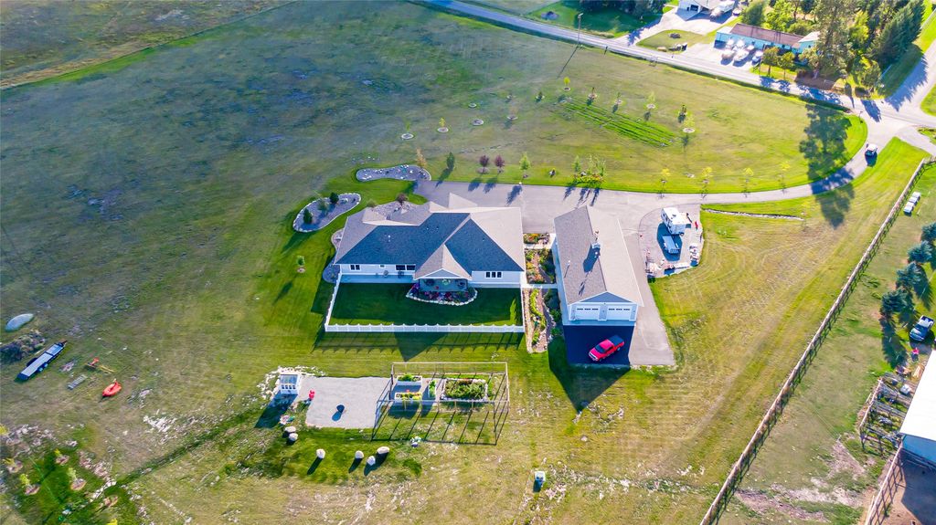 645 W Valley Drive, Kalispell, MT 59901 photo 87