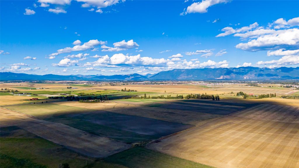 645 W Valley Drive, Kalispell, MT 59901 photo 90