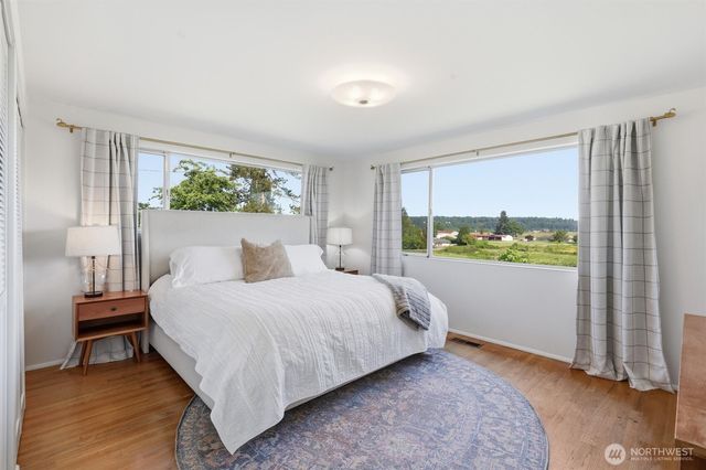 20825 59th Avenue NE, Arlington, WA 98223