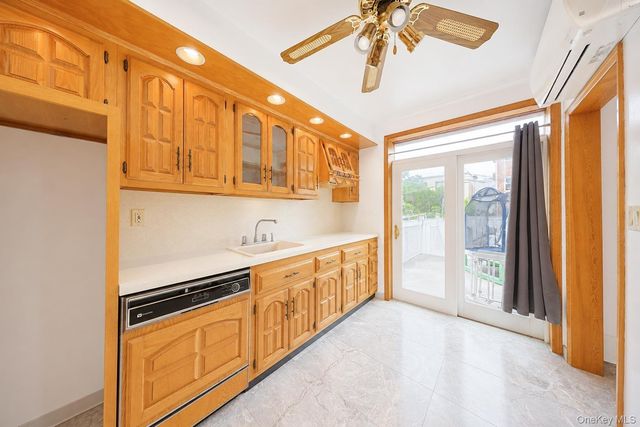 1432 70th Street, Brooklyn, NY 11228