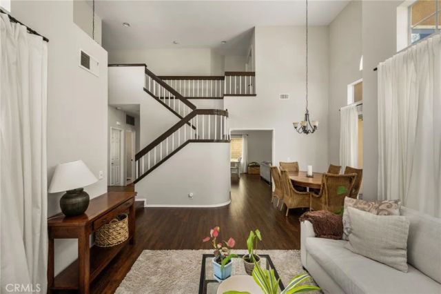 1160 Vista Lomas, Corona, CA 92882