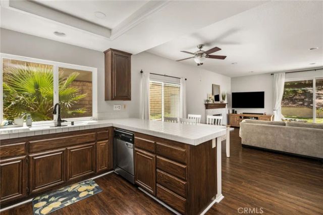 1160 Vista Lomas, Corona, CA 92882