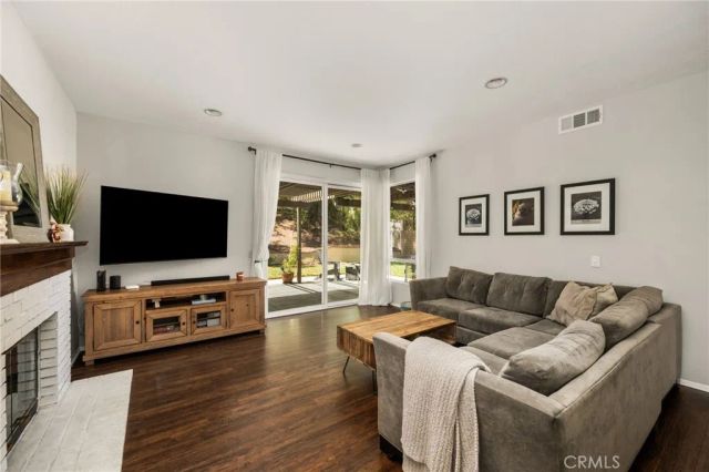 1160 Vista Lomas, Corona, CA 92882