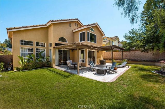 1160 Vista Lomas, Corona, CA 92882