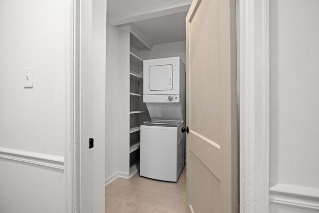 120 SYCAMORE RD, Collierville, TN 38017