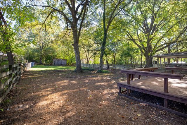 120 SYCAMORE RD, Collierville, TN 38017