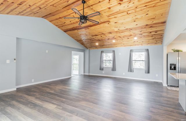 445 Hoing Road, Evansville, IN 47725