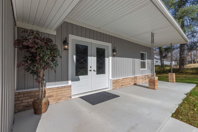 445 Hoing Road, Evansville, IN 47725