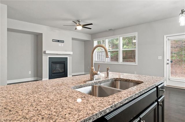 5433 Cascade Ridge SW, Atlanta, GA 30336