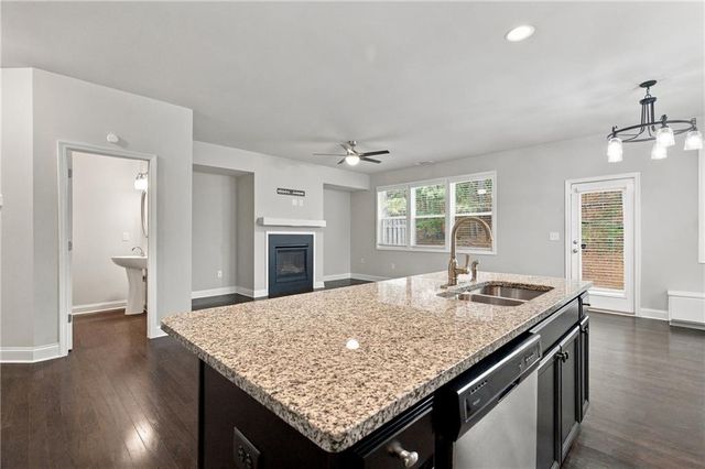 5433 Cascade Ridge SW, Atlanta, GA 30336