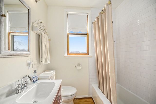 5233 124th Avenue, Fennville, MI 49408