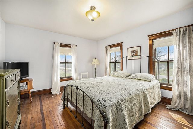 5233 124th Avenue, Fennville, MI 49408