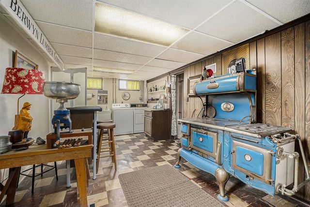 5233 124th Avenue, Fennville, MI 49408