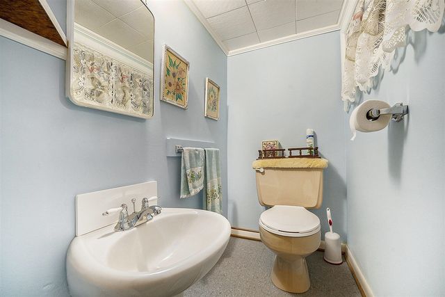 5233 124th Avenue, Fennville, MI 49408