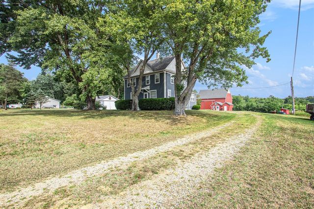 5233 124th Avenue, Fennville, MI 49408