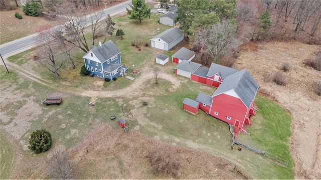 5233 124th Avenue, Fennville, MI 49408