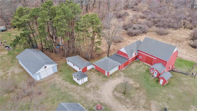 5233 124th Avenue, Fennville, MI 49408