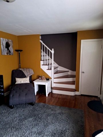 932 Bellwood Avenue, Bellwood, IL 60104