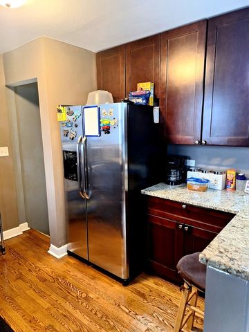 932 Bellwood Avenue, Bellwood, IL 60104