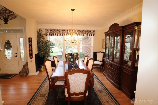 9543 Hacker Farm Lane, Centerville, OH 45458