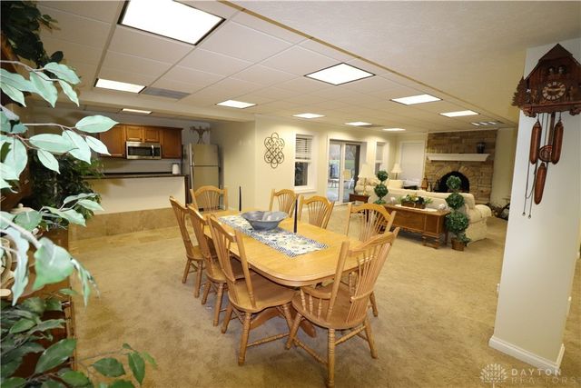 9543 Hacker Farm Lane, Centerville, OH 45458