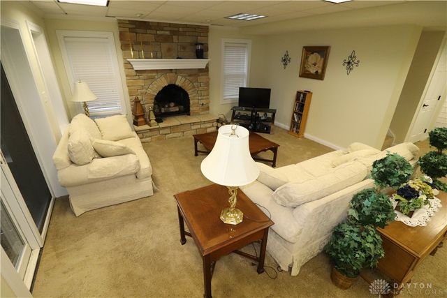 9543 Hacker Farm Lane, Centerville, OH 45458