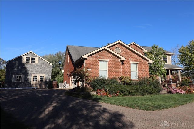 9543 Hacker Farm Lane, Centerville, OH 45458