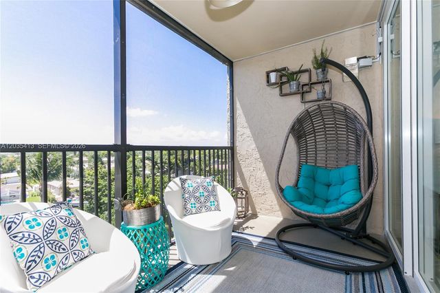 14 Royal Palm Way 6010, Boca Raton, FL 33432