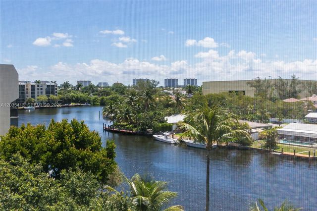 14 Royal Palm Way 6010, Boca Raton, FL 33432