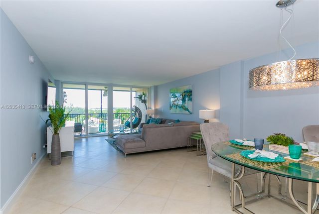 14 Royal Palm Way 6010, Boca Raton, FL 33432