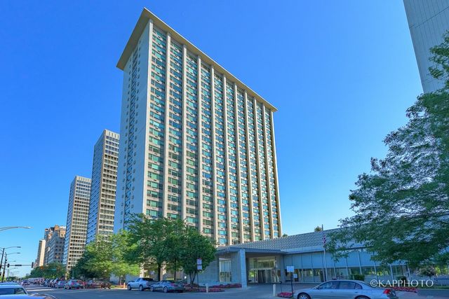 3600 N Lake Shore Drive 1216, Chicago, IL 60613