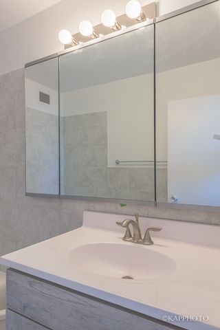 3600 N Lake Shore Drive 1216, Chicago, IL 60613