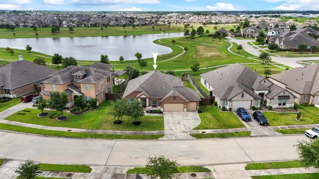 7511 Laguna Lake Drive, Spring, TX 77379