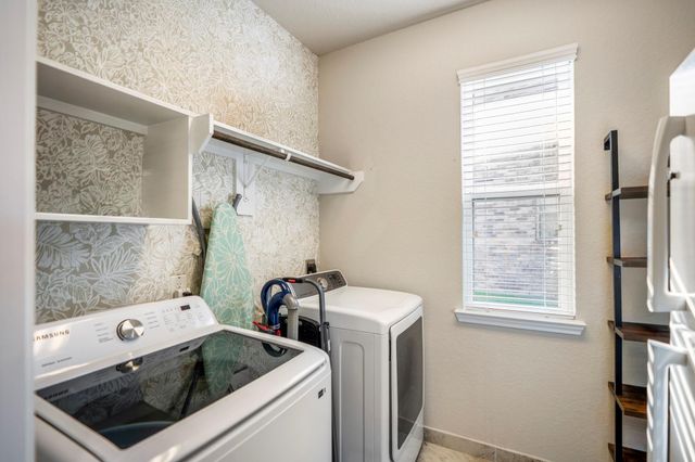 7511 Laguna Lake Drive, Spring, TX 77379