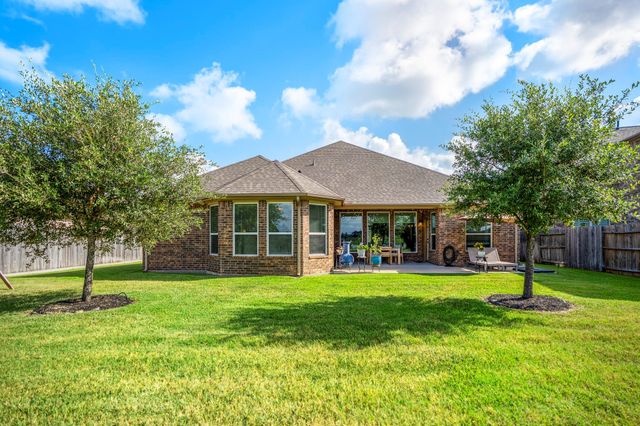 7511 Laguna Lake Drive, Spring, TX 77379