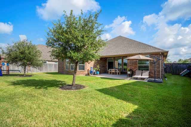 7511 Laguna Lake Drive, Spring, TX 77379