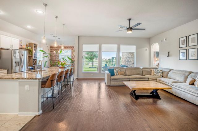 7511 Laguna Lake Drive, Spring, TX 77379
