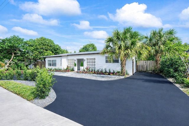 5800 NE 18th Ave, Fort Lauderdale, FL 33334