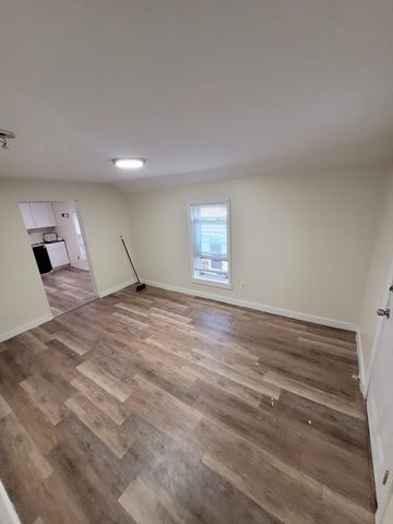 87 Endicott Ave 2, Revere, MA 02151