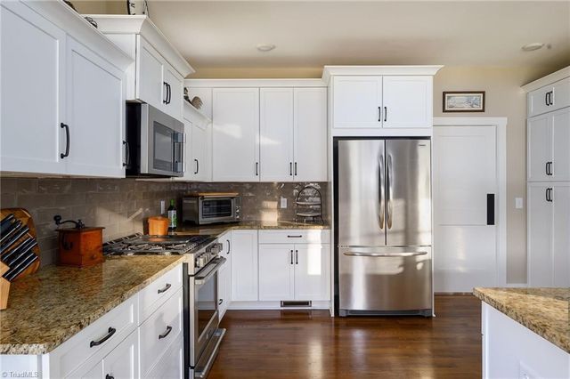 216 Summerlyn Drive, Mocksville, NC 27028